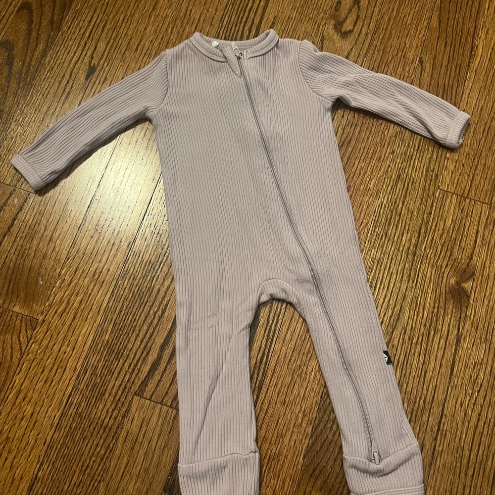 Kyte BABY Wisteria Ribbed Footie